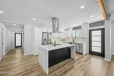 8833 N 39th Avenue, Phoenix, AZ 85051 - Photo 11