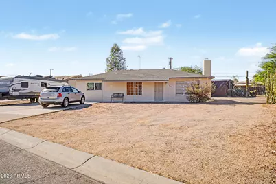 924 E Granada Avenue, Apache Junction, AZ 85119 - Photo 1