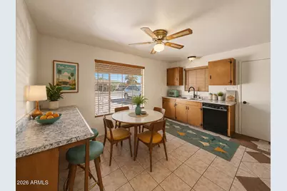 924 E Granada Avenue, Apache Junction, AZ 85119 - Photo 3