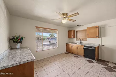 924 E Granada Avenue, Apache Junction, AZ 85119 - Photo 19