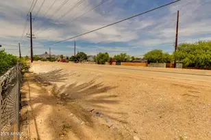 4540 N 44th St, Phoenix, AZ 85018 - Photo 33