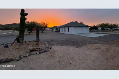 1240 E Paint Your Wagon Trail, Phoenix, AZ 85085 - Photo 5