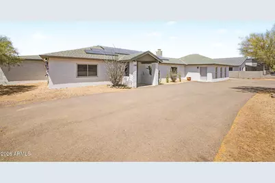 1240 E Paint Your Wagon Trail, Phoenix, AZ 85085 - Photo 1