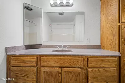 2527 W Larkspur Drive, Phoenix, AZ 85029 - Photo 21