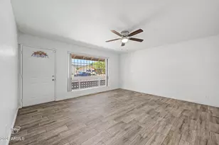 2527 W Larkspur Dr, Phoenix, AZ 85029 - Photo 5