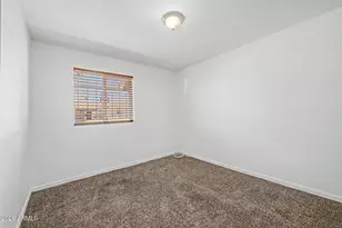 2527 W Larkspur Dr, Phoenix, AZ 85029 - Photo 17