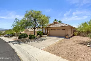 17135 E Hillcrest Dr, Fountain Hills, AZ 85268 - Photo 3