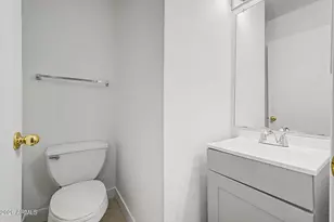 125 S 56th St, Mesa, AZ 85206 - Photo 11