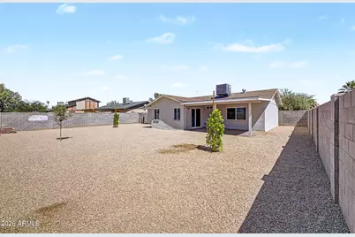7509 W Devonshire Avenue, Phoenix, AZ 85033 - Photo 25