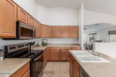 17231 W Durango Street, Goodyear, AZ 85338 - Photo 19