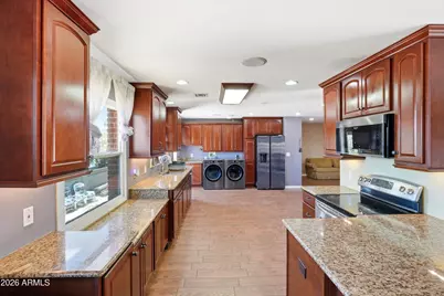 4639 W Cavalier Drive, Glendale, AZ 85301 - Photo 17