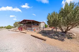 610 W Valleri Ann Rd, Paulden, AZ 86334 - Photo 75