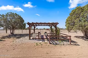 610 W Valleri Ann Rd, Paulden, AZ 86334 - Photo 65