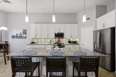 6619 W Louise Drive, Glendale, AZ 85310 - Photo 11