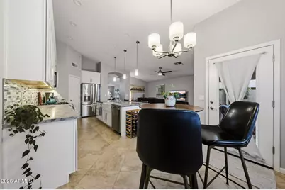 6619 W Louise Drive, Glendale, AZ 85310 - Photo 19