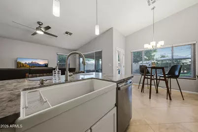 6619 W Louise Drive, Glendale, AZ 85310 - Photo 13