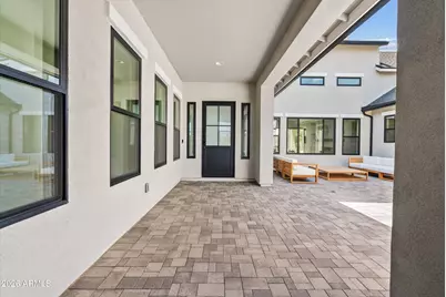10242 N 58th Street, Paradise Valley, AZ 85253 - Photo 5