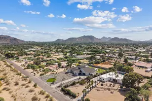10242 N 58th St, Paradise Valley, AZ 85253 - Photo 67