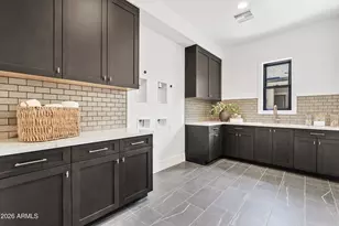 10242 N 58th St, Paradise Valley, AZ 85253 - Photo 47