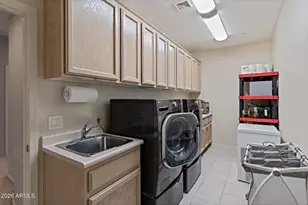5869 E Hedgehog Pl, Scottsdale, AZ 85266 - Photo 27