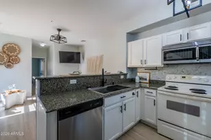 1339 S Owl Dr, Gilbert, AZ 85296 - Photo 9