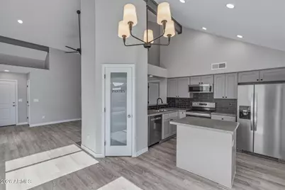 2206 W Beaubien Drive, Phoenix, AZ 85027 - Photo 17