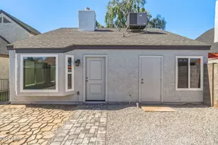 2206 W Beaubien Dr, Phoenix, AZ 85027 - Photo 49