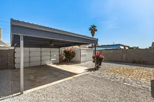 2206 W Beaubien Dr, Phoenix, AZ 85027 - Photo 45