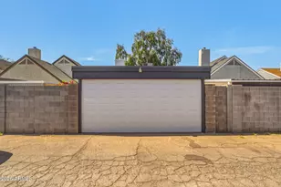 2206 W Beaubien Dr, Phoenix, AZ 85027 - Photo 55