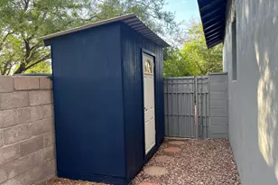 920 E 19th St, Douglas, AZ 85607 - Photo 13