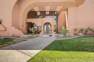 12222 N Paradise Vlg Pkwy S, Phoenix, AZ 85032 - Photo 13