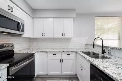 1717 E Union Hills Drive #1060, Phoenix, AZ 85024 - Photo 5