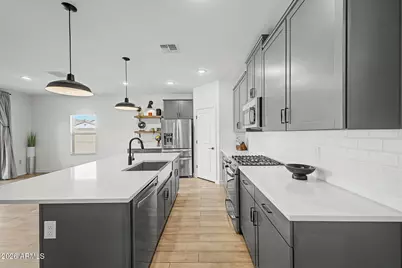 8620 W Hayward Avenue, Glendale, AZ 85305 - Photo 27