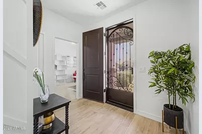 8620 W Hayward Avenue, Glendale, AZ 85305 - Photo 11