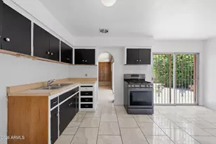 6541 W Osborn Rd, Phoenix, AZ 85033 - Photo 15