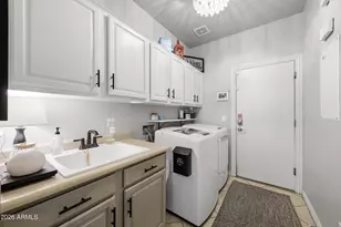 27106 N 23rd Dr, Phoenix, AZ 85085 - Photo 33