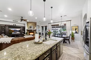 27106 N 23rd Dr, Phoenix, AZ 85085 - Photo 19