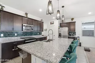 16058 W Smoketree Dr, Surprise, AZ 85387 - Photo 9