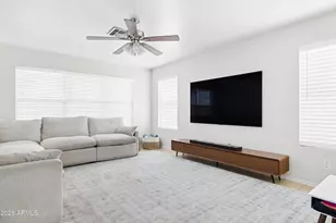 8925 W Tierra Buena Ln, Peoria, AZ 85382 - Photo 11