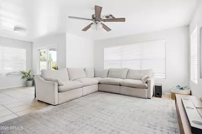 8925 W Tierra Buena Lane, Peoria, AZ 85382 - Photo 9