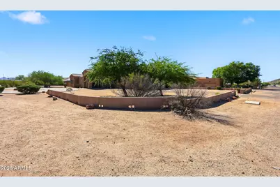 2649 W Irvine Road, Phoenix, AZ 85086 - Photo 9