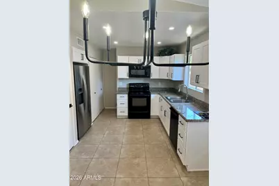 19658 N 48th Avenue, Glendale, AZ 85308 - Photo 3