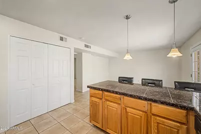 4561 S Mill Avenue, Tempe, AZ 85282 - Photo 11