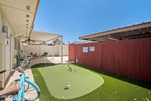 8322 E Orange Blossom Ln, Scottsdale, AZ 85250 - Photo 5