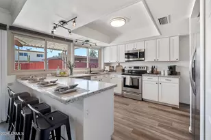 8322 E Orange Blossom Ln, Scottsdale, AZ 85250 - Photo 3