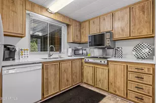 17330 S Aspen Pl, Munds Park, AZ 86017 - Photo 9