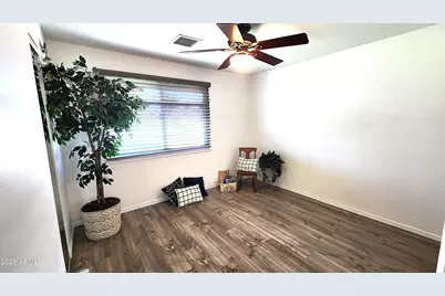 3524 E Winchcomb Drive, Phoenix, AZ 85032 - Photo 11