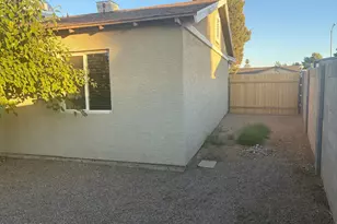 3524 E Winchcomb Dr, Phoenix, AZ 85032 - Photo 29