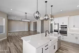 10136 W Hatfield Rd, Peoria, AZ 85383 - Photo 23