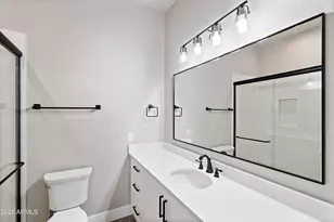 10136 W Hatfield Rd, Peoria, AZ 85383 - Photo 49